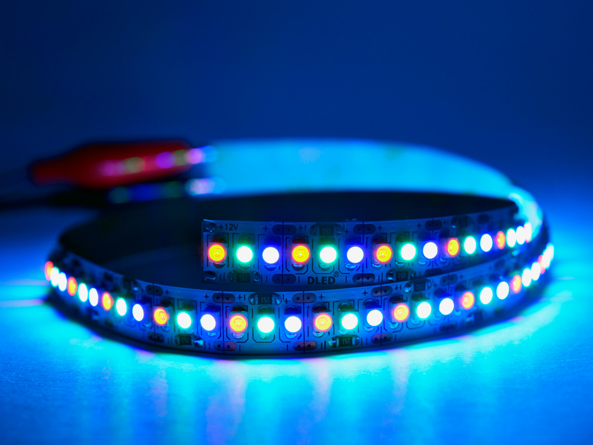 Smd 3528. SMD 3528 240led. Светодиодная лента СМД 3528. Светодиодная лента 3528/240. Светодиодная лента SMD 3528 240 красная.